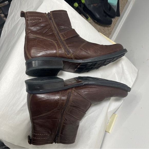 Venturini for Men Pisa Chukka Leather Boot Sz 11.5 EUC Chocolate Brown - Picture 9 of 11